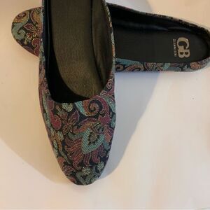 Gianni Bini Shoes Flat Mules Size 8.5M Brocade Tuned Out Jewel Tone Paisley